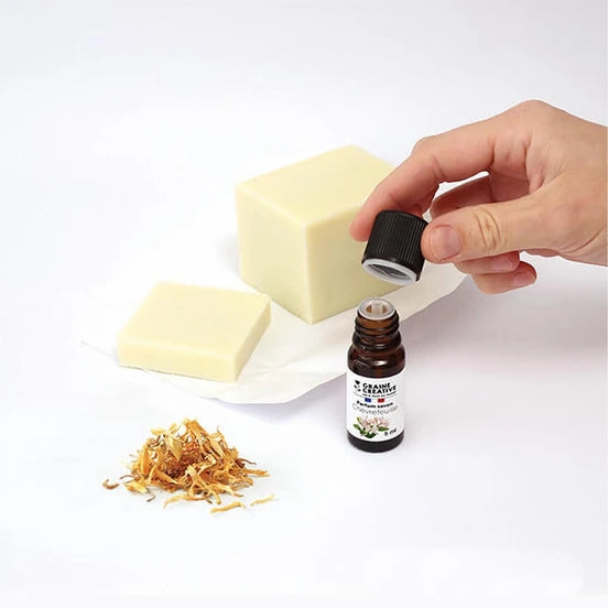 DIY kit « Savon Amande & Calendula » GRAINE CREATIVE