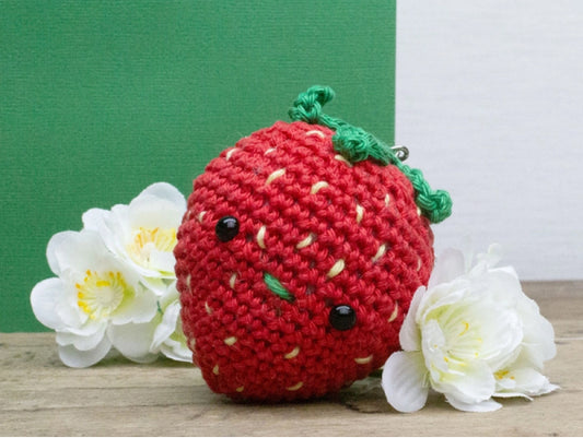 Kit crochet Amigurumi Porte clé Fraise Hardicraft