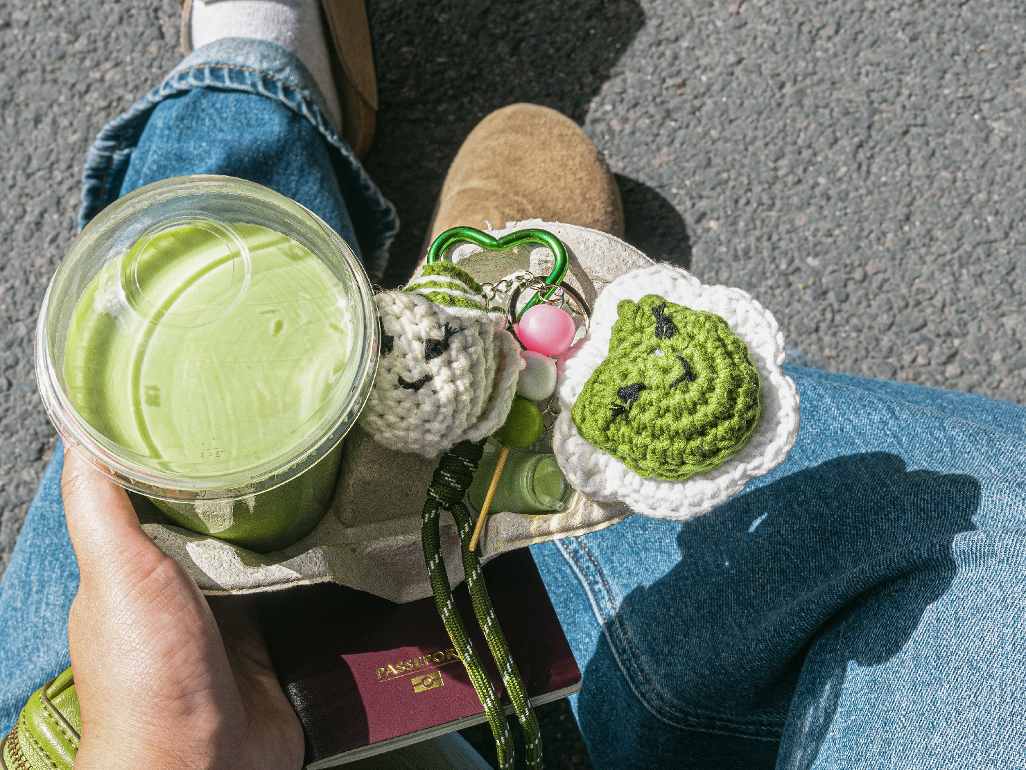 Kit Crochet Débutant – Bag Charms Matcha Club DIY zen & kawaii | La Petite Épicerie LA PETITE EPICERIE