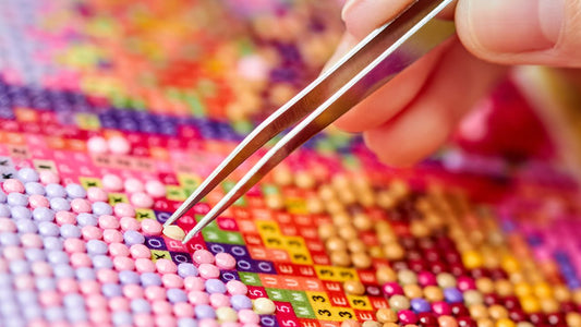 Comment faire de la peinture diamant ? Guide complet !