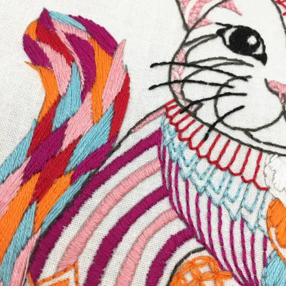 Kit Broderie Chat – Loisirs créatifs DIY pour débutants et amoureux des chats Cinnamon