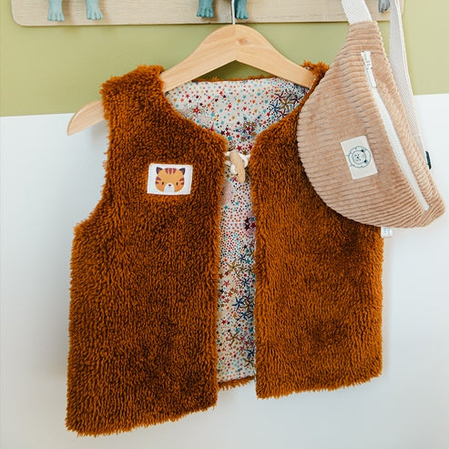 Kit Couture Gilet Berger Enfant “Marley” – Gilet Moumoute & Liberty Fabrics DIY Com'1 Idée