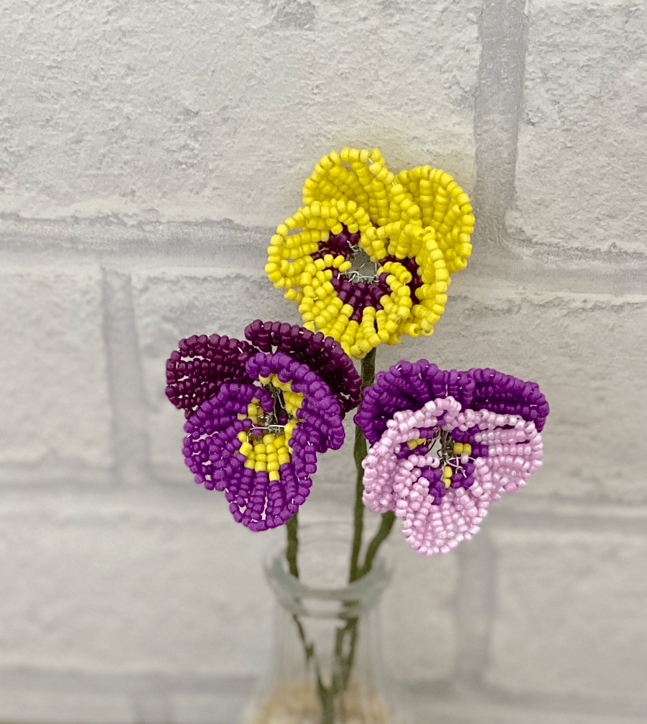 Kit de création de fleurs perlées - Pansy. Une idée cadeau créative.