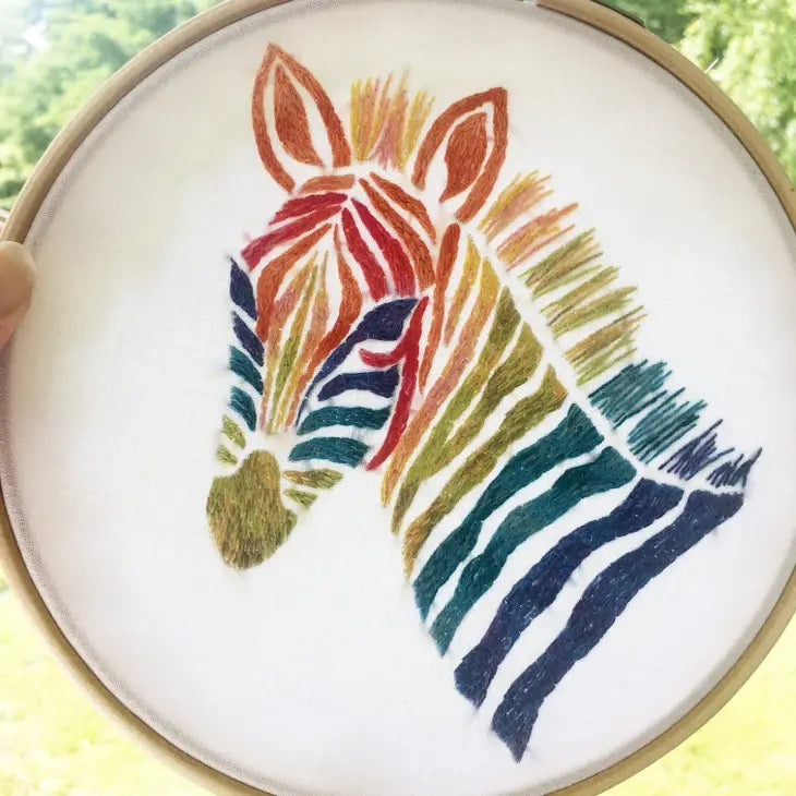 Kit de broderie Zebra avec cerceau Cinnamon