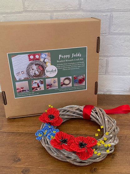 Kit de création de couronnes Poppy Fields pour adultes. Un cadeau créatif. The Beadology Shop