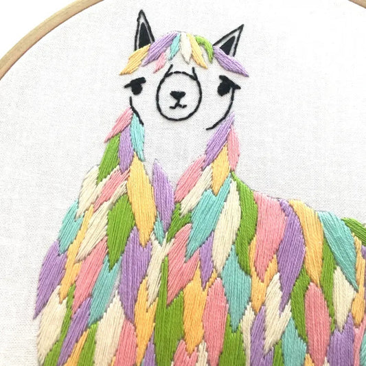 Kit de Broderie Lama – "No Drama Llama" avec Cerceau Inclus Cinnamon
