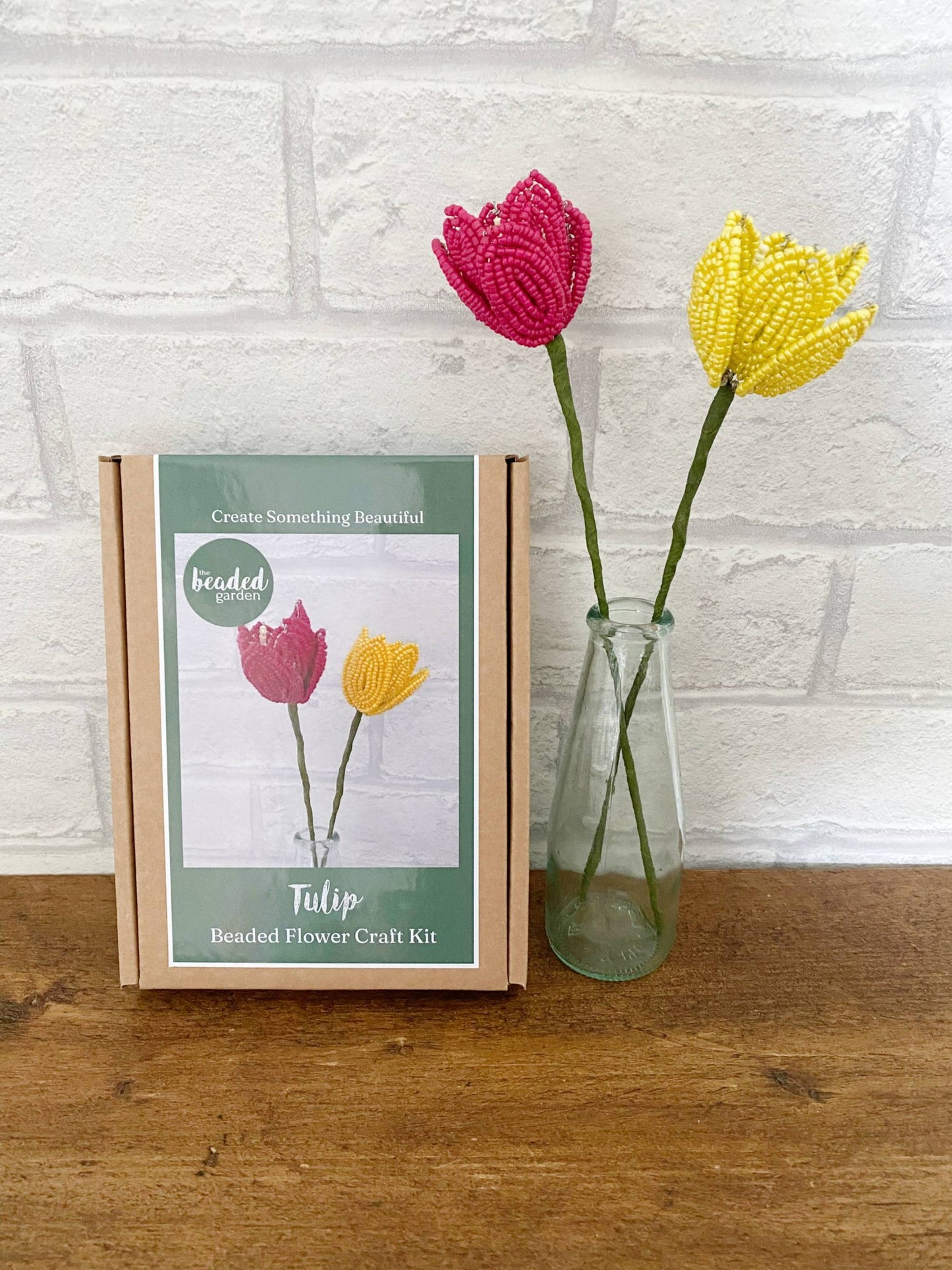 Kit de bricolage en forme de fleurs perlées - Tulipe. Une idée cadeau créative.