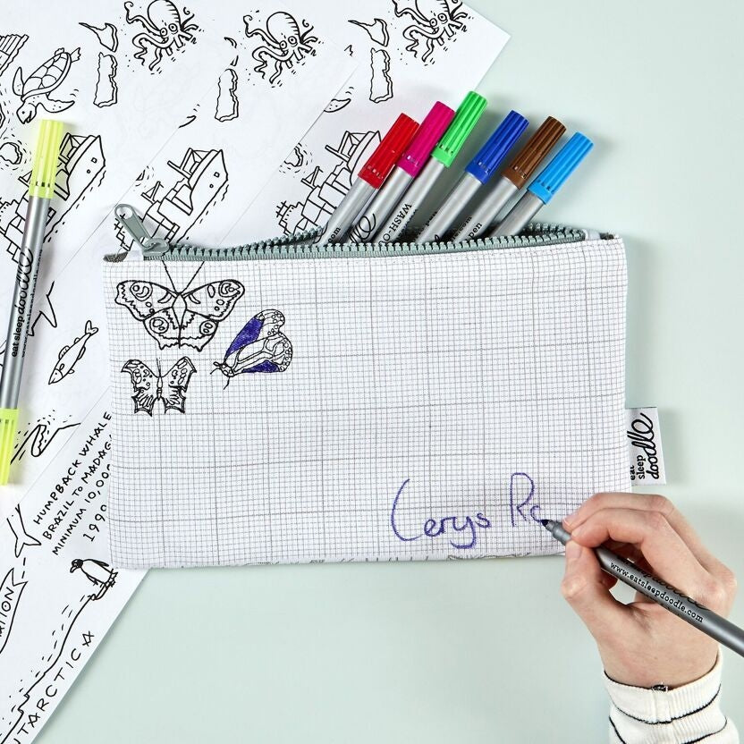 Trousse à colorier Papillons lavable – Trousse créative avec feutres inclus eatsleepdoodle EU