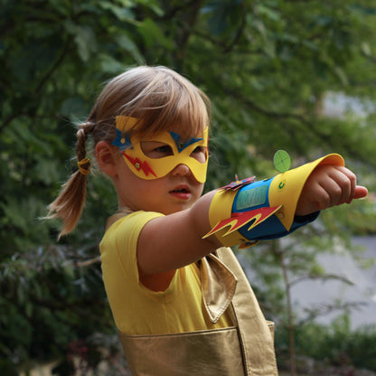 Coffret fabrication déguisement super-héros +1 livre - Kit bricolage/activité enfant en français l'atelier imaginaire