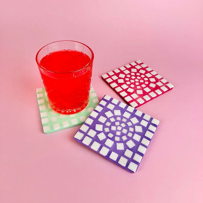 Kit de Dessous de Verre en Mosaïque Colorée – Créez 3 Sous-Verres Uniques ! The Edinburgh Craft Club