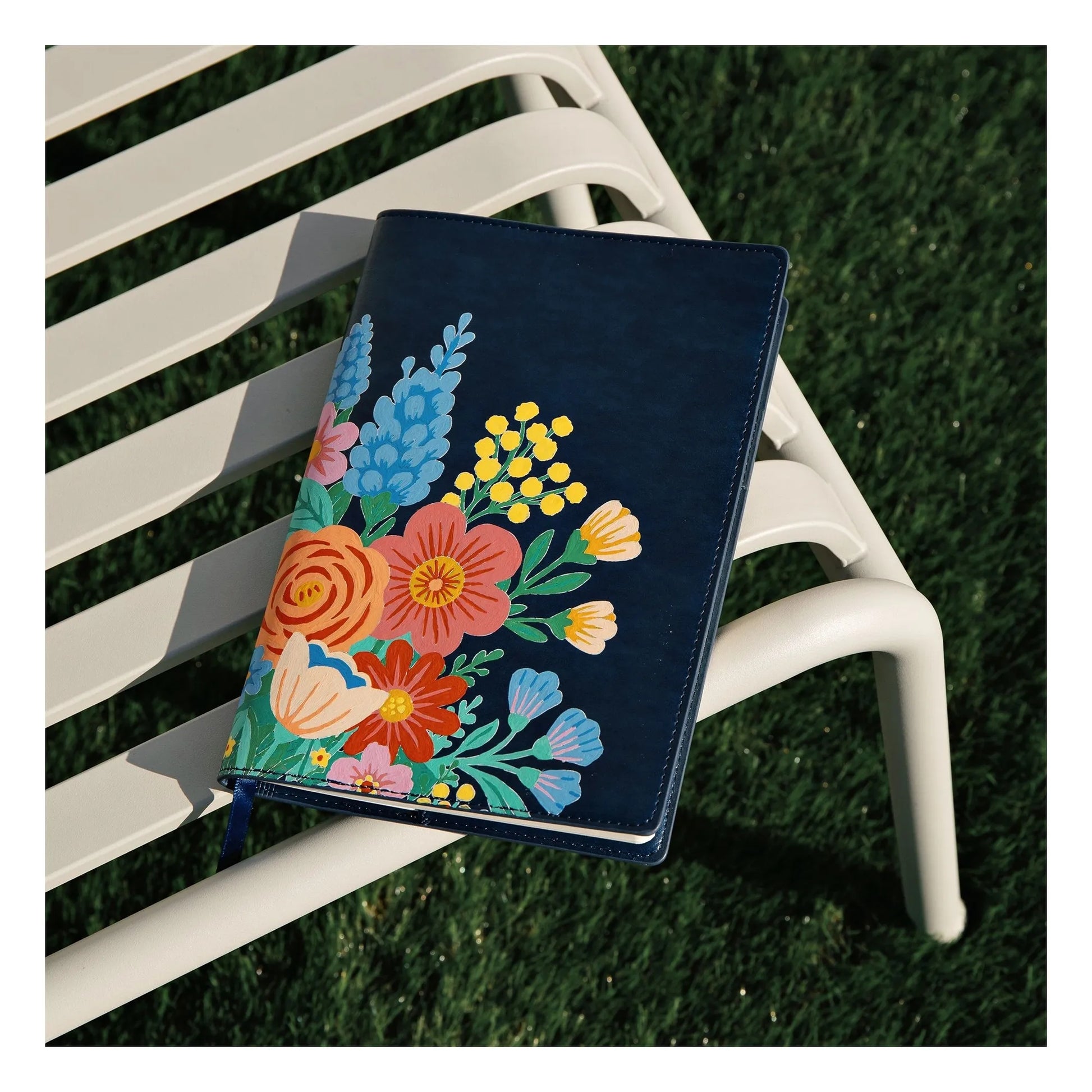 Notebook à Peindre – Bouquet 🌸 | Carnet créatif à personnaliser | La Petite Épicerie LA PETITE EPICERIE