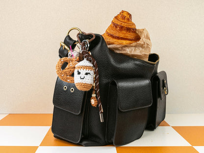Kit Crochet Débutant – Bag Charms Coffee Time ☕ | DIY gourmand & créatif | La Petite Épicerie LA PETITE EPICERIE