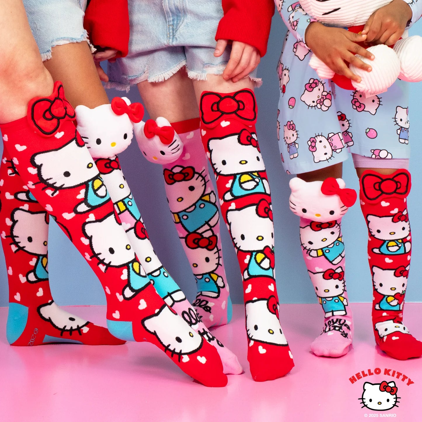 MADMIA – Chaussettes Hello Kitty 3D – Mi-bas dépareillés kawaii MADMIA