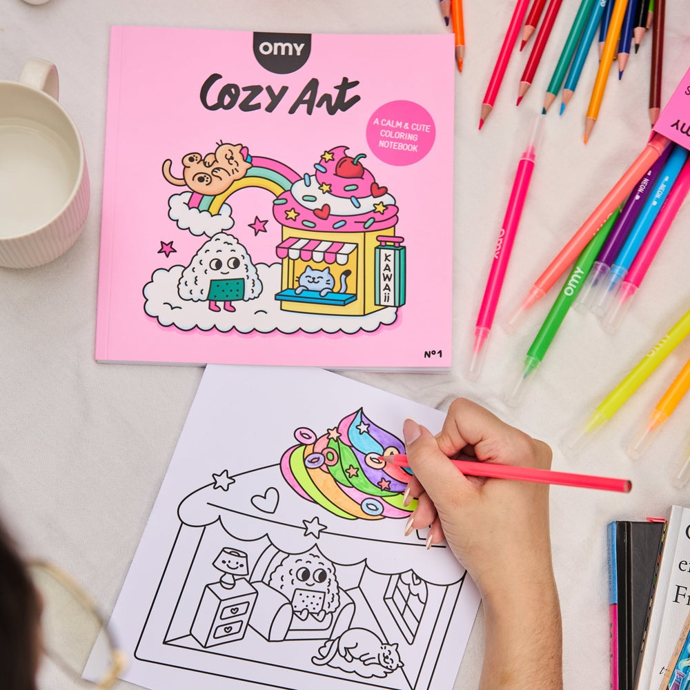 Cozy Art – Cahier de coloriage Kawaii “Cozy” – 28 pages détachables apaisantes omy
