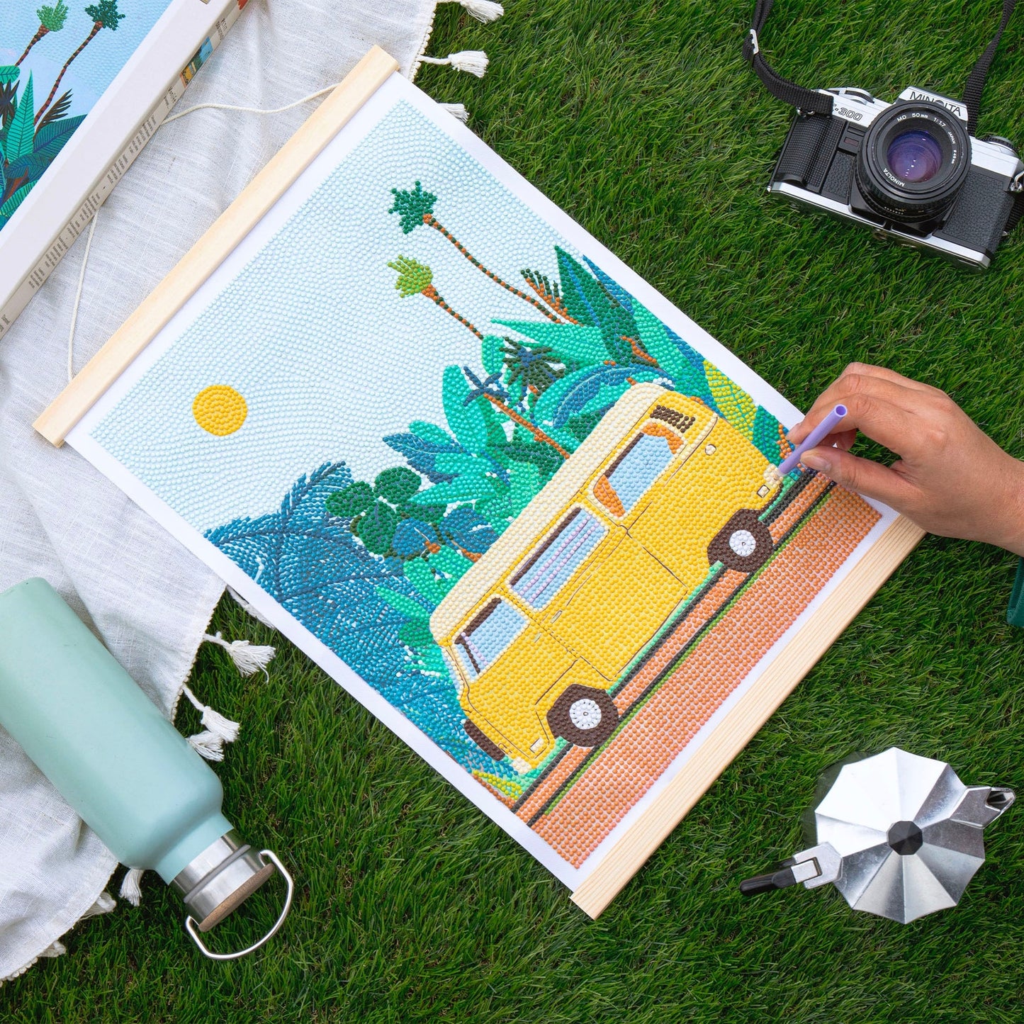 Toile diamond painting Van Life thème voyage nature illustration estivale