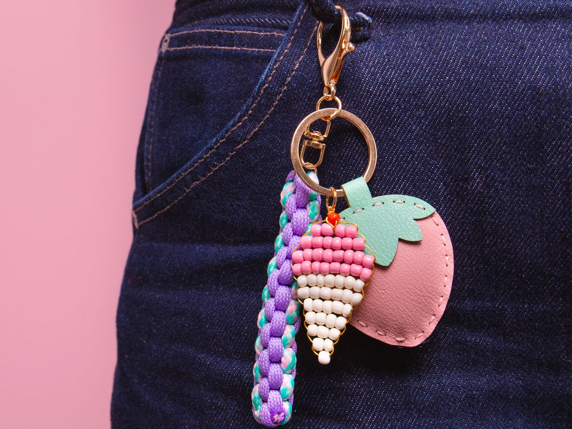 Kit bag charm kawaii style Tokyo
