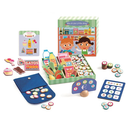 Coffret Mia & Léo Little Shop Djeco avec 95 accessoires de marchande