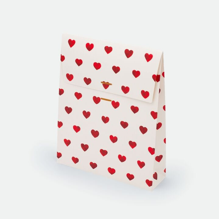 Pochette cadeau Red Hearts utilisée pour emballer des cadeaux d’anniversaire ou Saint-Valentin