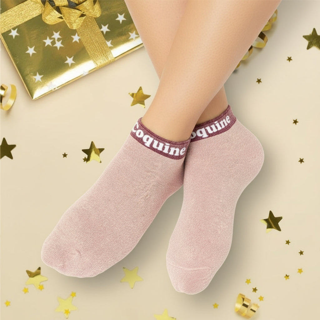 Socquettes Pailletées Colorées à Mot Fantaisie “Coquine” – Taille Unique 36/42 JOY!