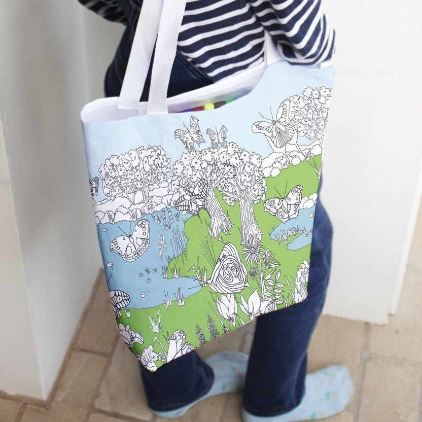 Tote Bag à colorier Papillons – Sac créatif lavable avec feutres inclus eatsleepdoodle EU