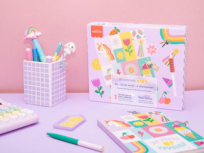 Coffret Petit Diamond Kids ouvert, contenu complet visible.
