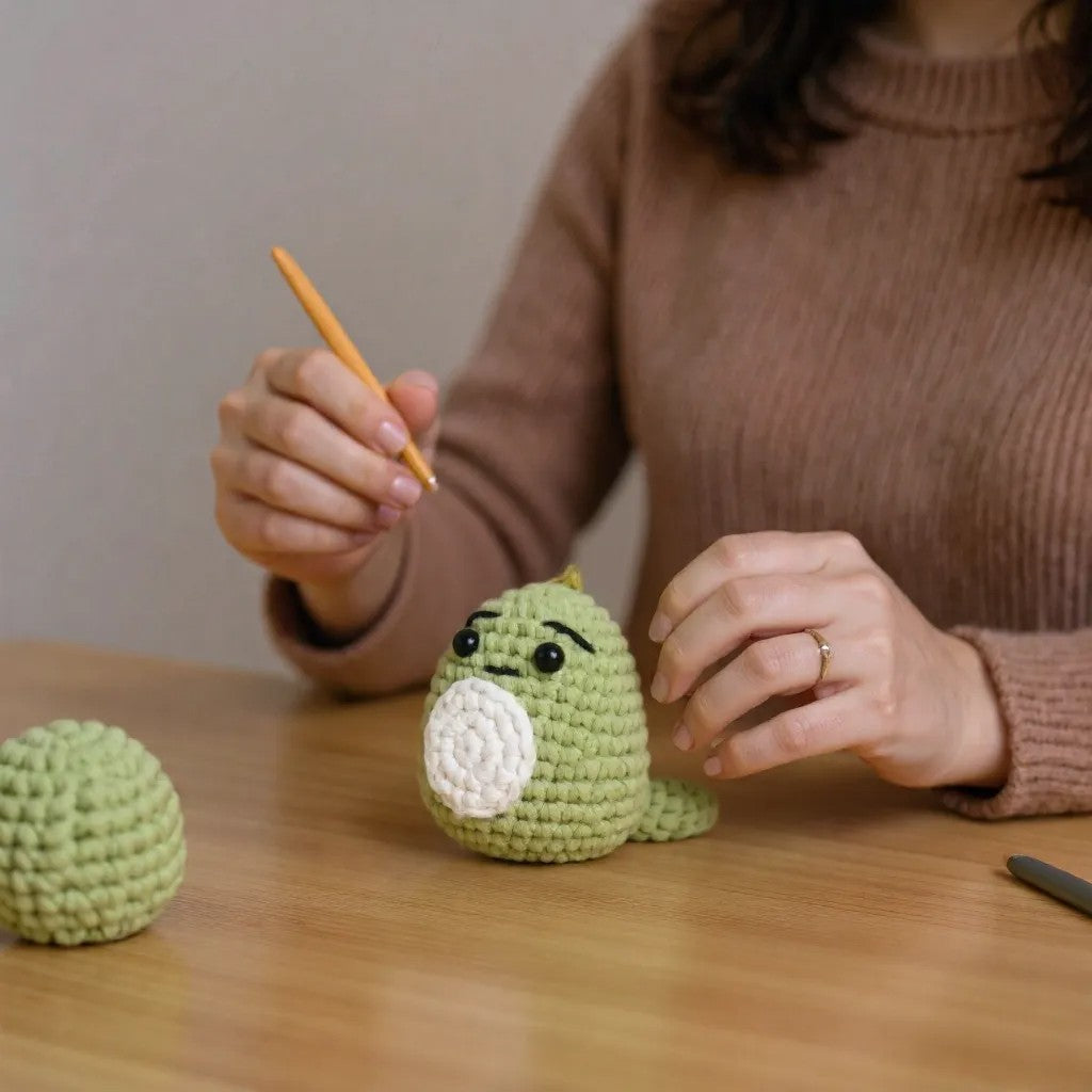 Kit Amigurumi Dinosaure Kawaï – Crochet DIY JOY!
