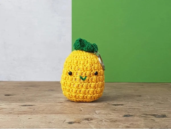 Kit crochet Amigurumi Porte clé Ananas