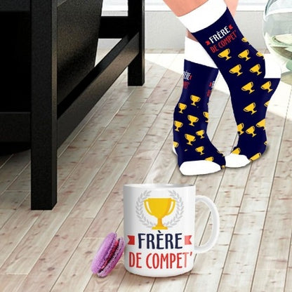 Coffret Mug & Chaussettes Fantaisie – Frère de Compèt’ | Cadeau Homme JOY!
