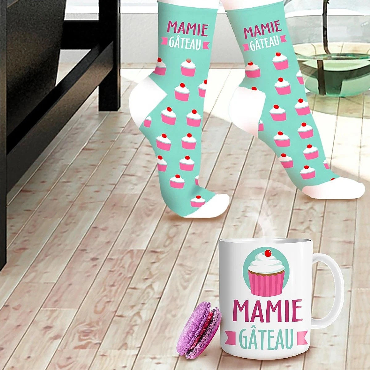 Coffret Mug & Chaussettes – Mamie Gâteau | Cadeau Mamie Original JOY!
